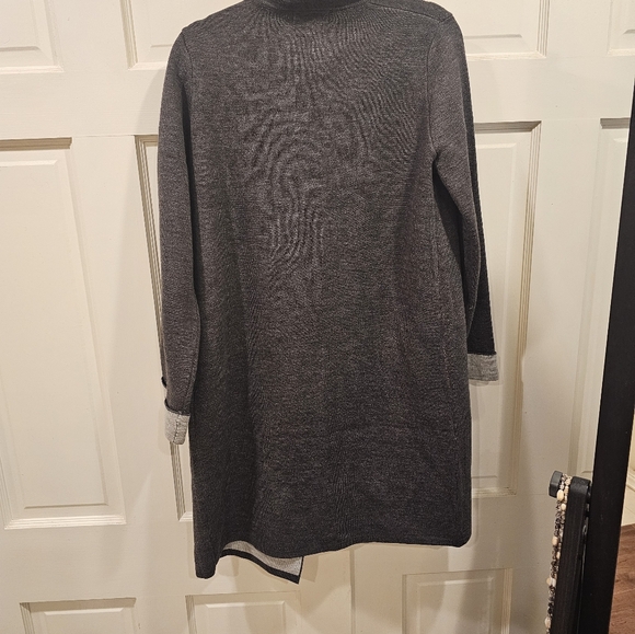 Neiman Marcus cardigan - Picture 3 of 3